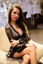 ISIDORA, 22