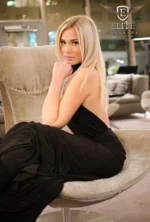 KATARINA , 23