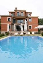 VILLA 3